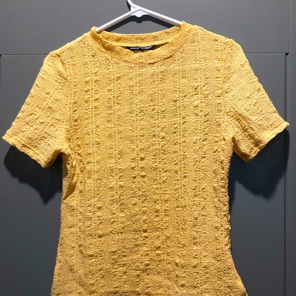 SHEIN yellow crinkle top